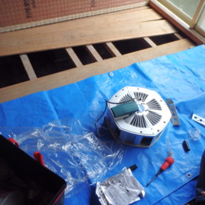 豊前市で床下換気扇の設置工事のサムネイル